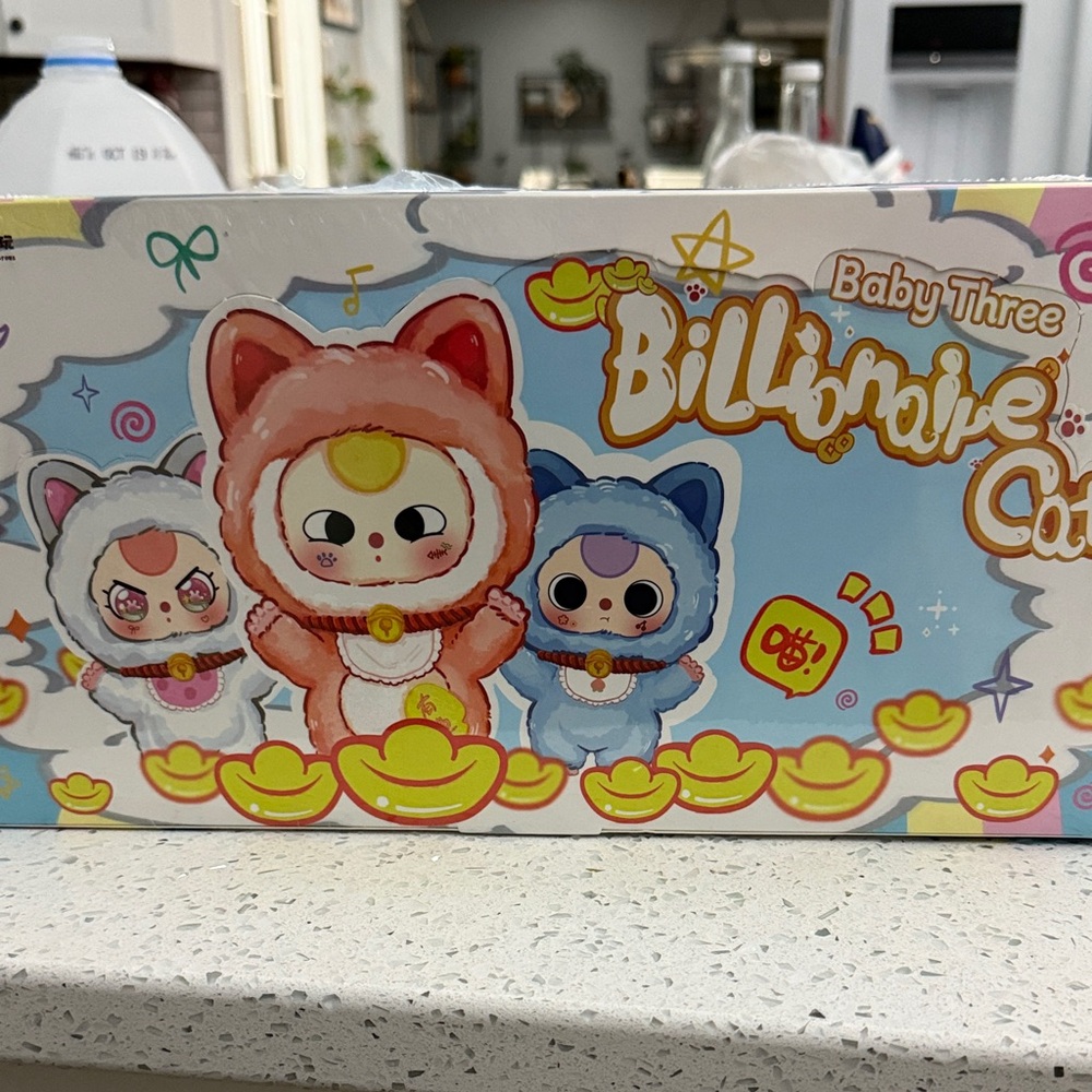 Baby Three Billionaire Cat Figurines
